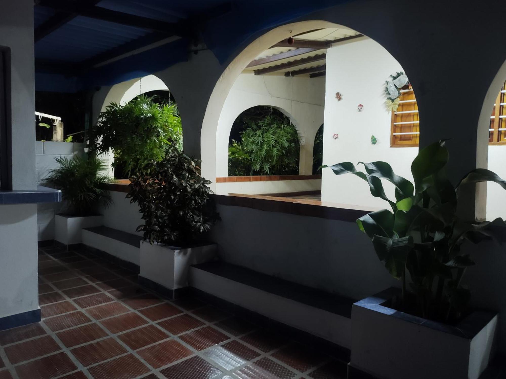 Finca Campuzano Guest House Turbaco ภายนอก รูปภาพ